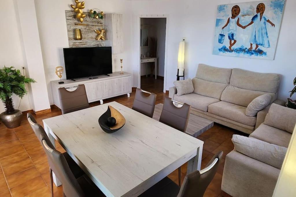 Inside Of The Sea Apartment Тавернес де Валдигна Екстериор снимка